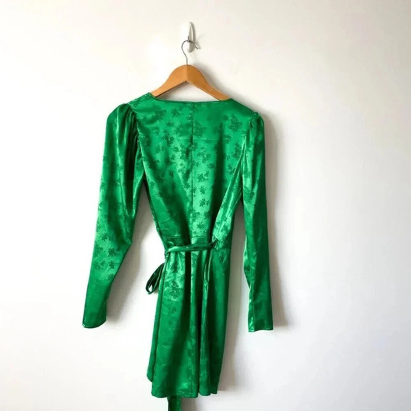 Zara Satin Effect Robe Wrap Long Sleeve Mini Dress Green Size Small - Picture 7 of 10